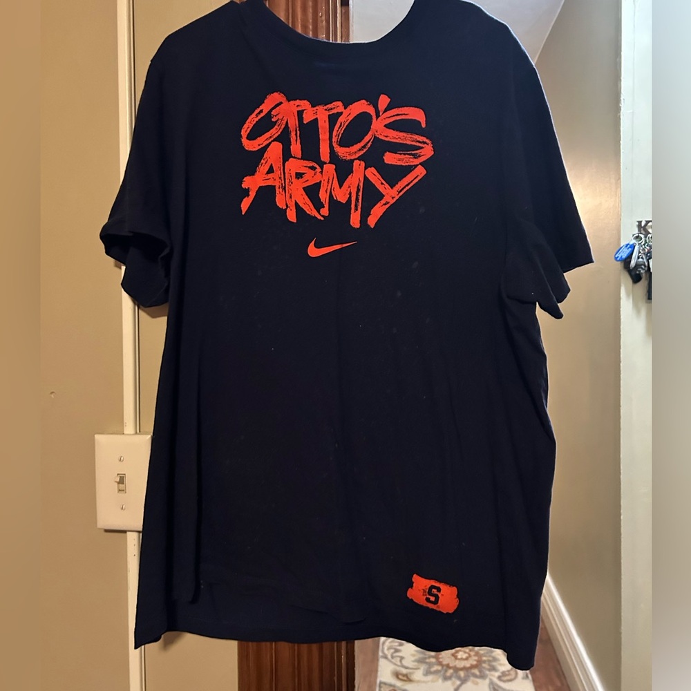 Men’s Nike Dri Fit T-Shirt